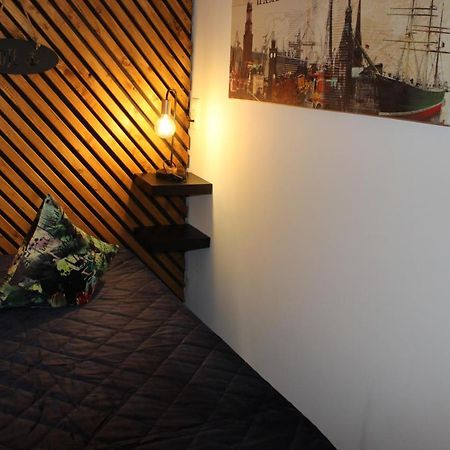 Kleine Souterrain Wohnung Naehe Hamburg Ной-Вульмсторф Экстерьер фото