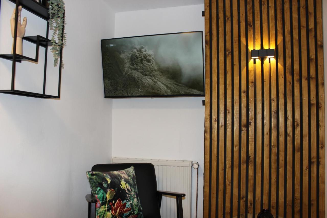 Kleine Souterrain Wohnung Naehe Hamburg Ной-Вульмсторф Экстерьер фото
